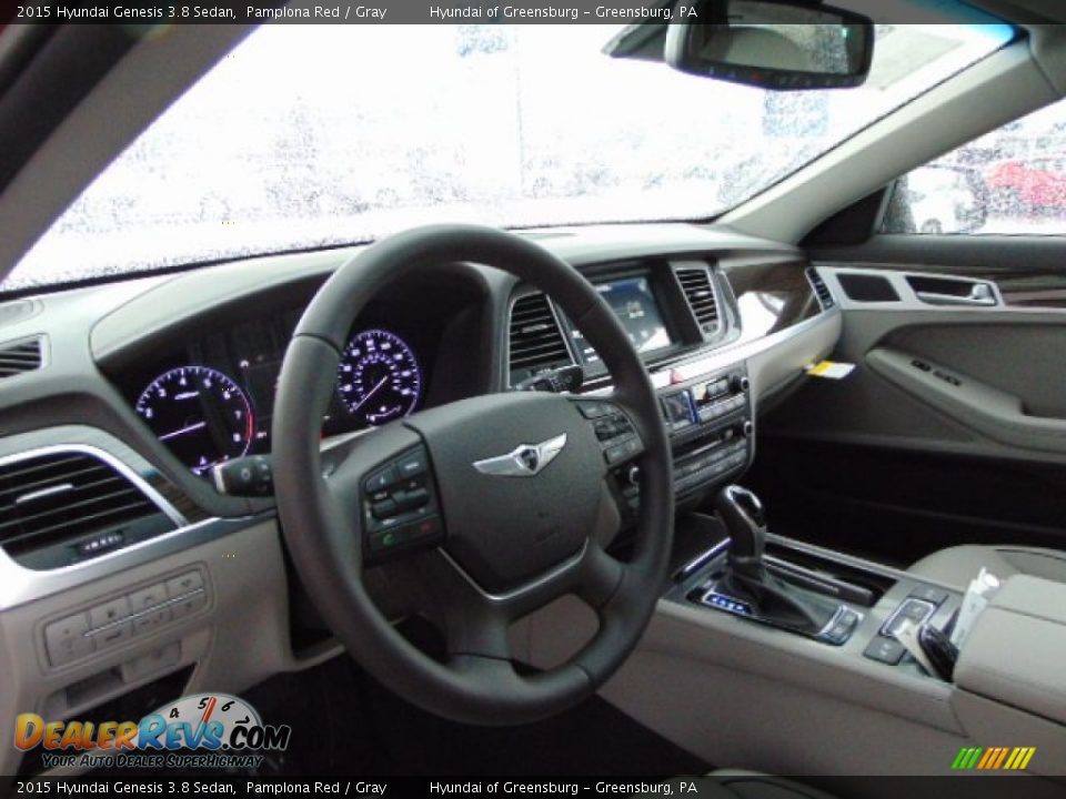 2015 Hyundai Genesis 3.8 Sedan Pamplona Red / Gray Photo #10