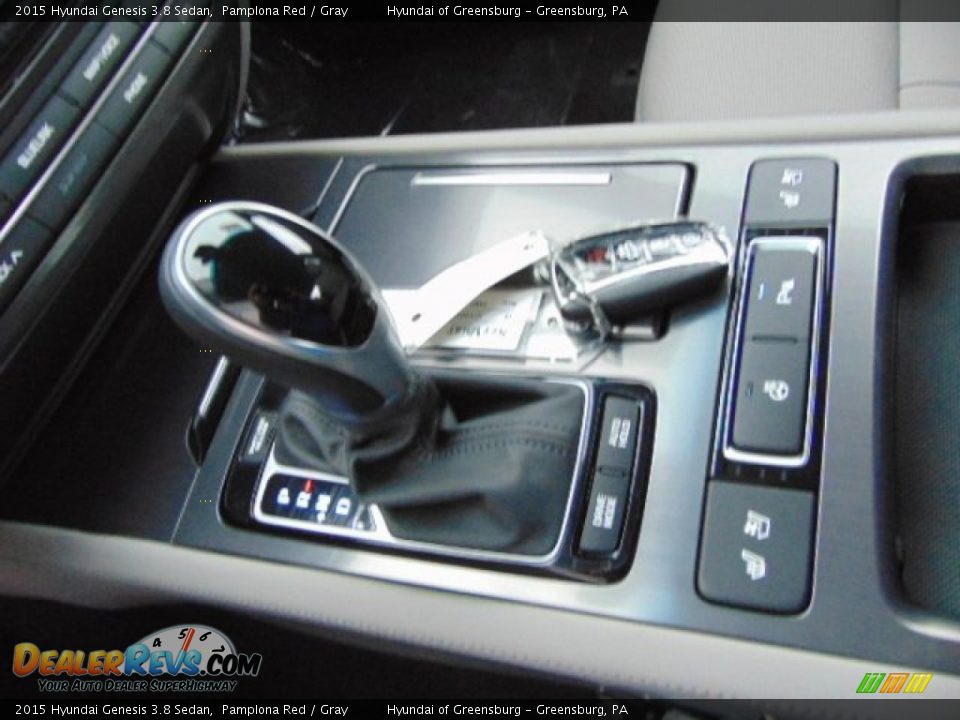 2015 Hyundai Genesis 3.8 Sedan Pamplona Red / Gray Photo #17