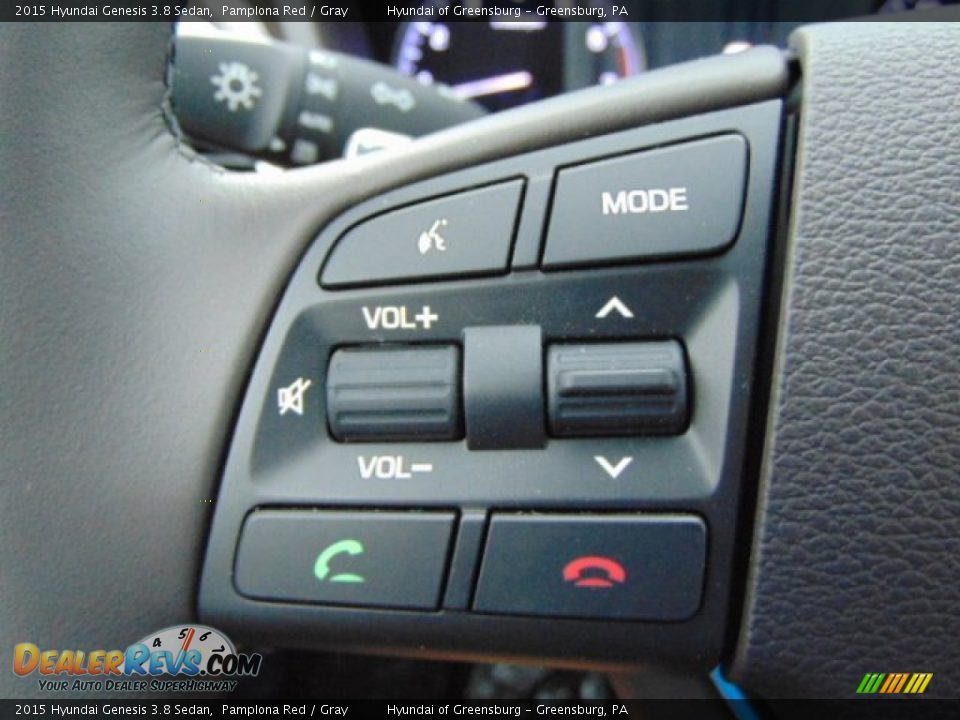 Controls of 2015 Hyundai Genesis 3.8 Sedan Photo #23