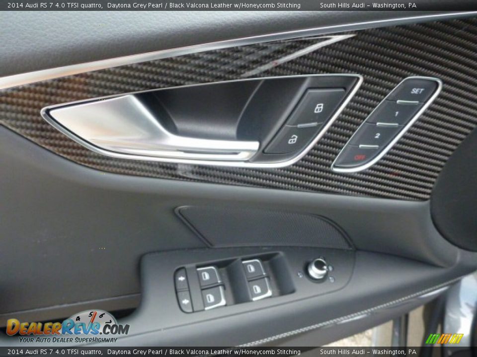 Controls of 2014 Audi RS 7 4.0 TFSI quattro Photo #11