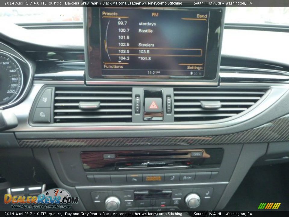 Controls of 2014 Audi RS 7 4.0 TFSI quattro Photo #14