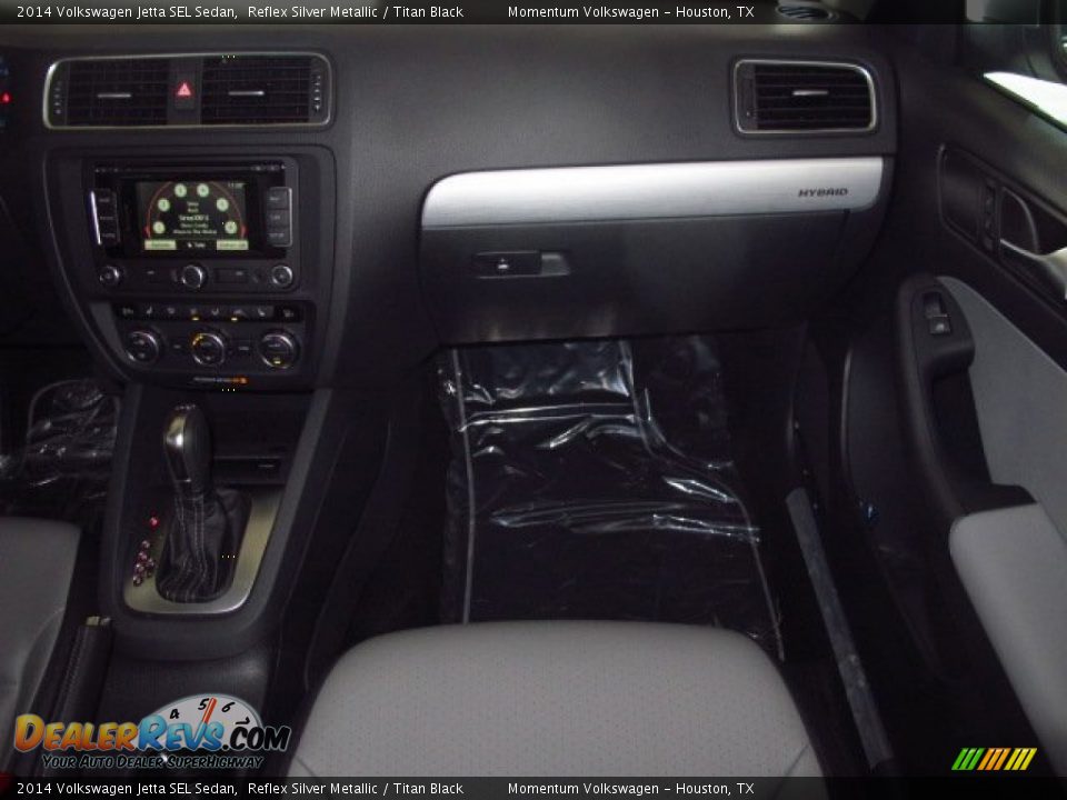 2014 Volkswagen Jetta SEL Sedan Reflex Silver Metallic / Titan Black Photo #16