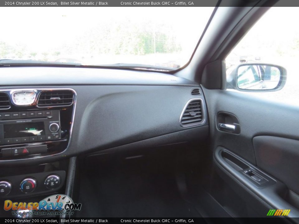 2014 Chrysler 200 LX Sedan Billet Silver Metallic / Black Photo #16