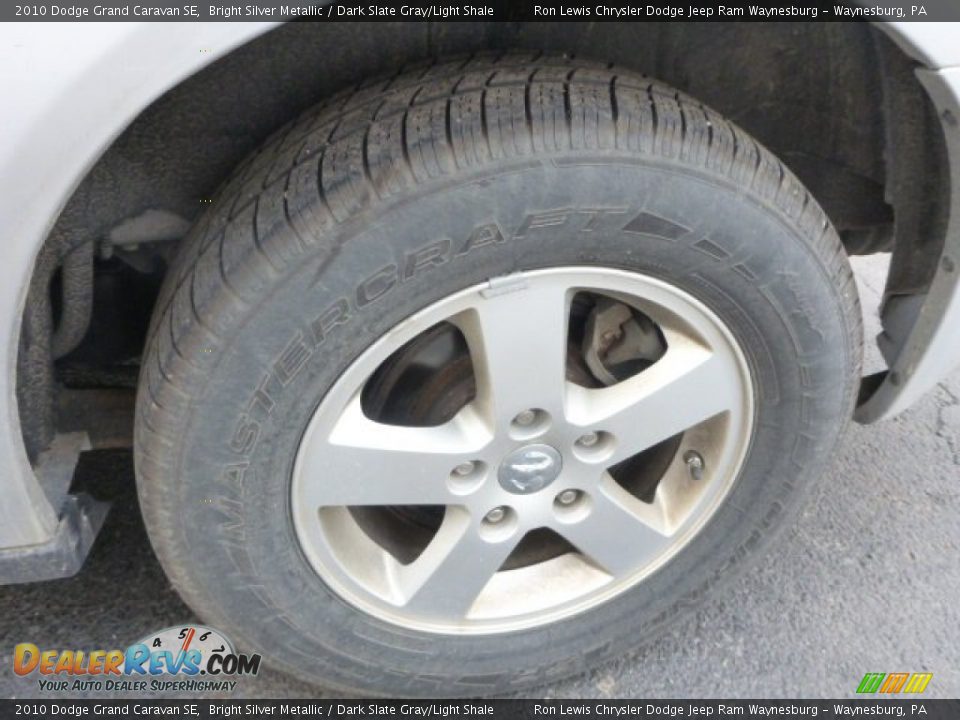 2010 Dodge Grand Caravan SE Bright Silver Metallic / Dark Slate Gray/Light Shale Photo #8