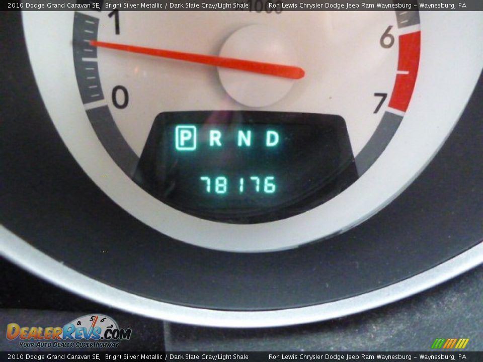 2010 Dodge Grand Caravan SE Bright Silver Metallic / Dark Slate Gray/Light Shale Photo #17