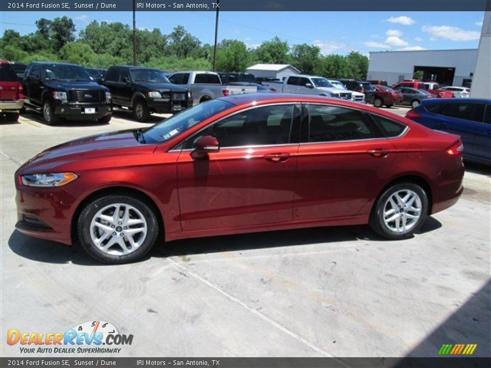 2014 Ford Fusion SE Sunset / Dune Photo #3