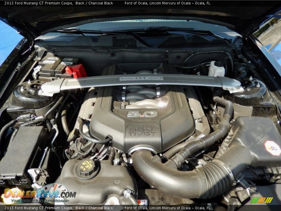 2013 Ford Mustang GT Premium Coupe Black / Charcoal Black Photo #24