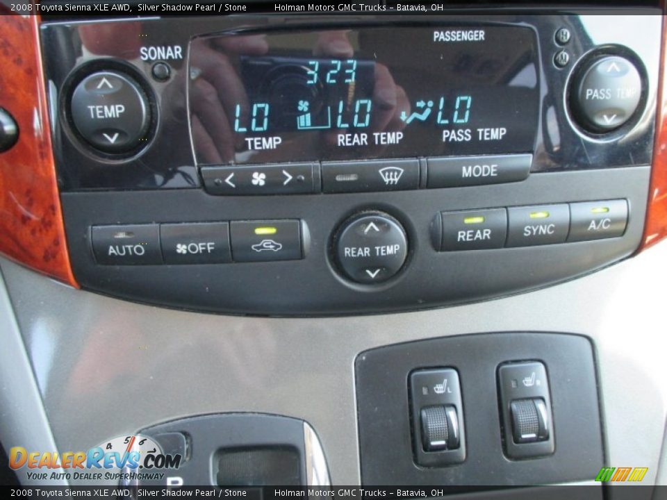 2008 Toyota Sienna XLE AWD Silver Shadow Pearl / Stone Photo #12