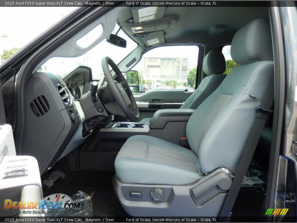 Front Seat of 2015 Ford F350 Super Duty XLT Crew Cab Photo #6