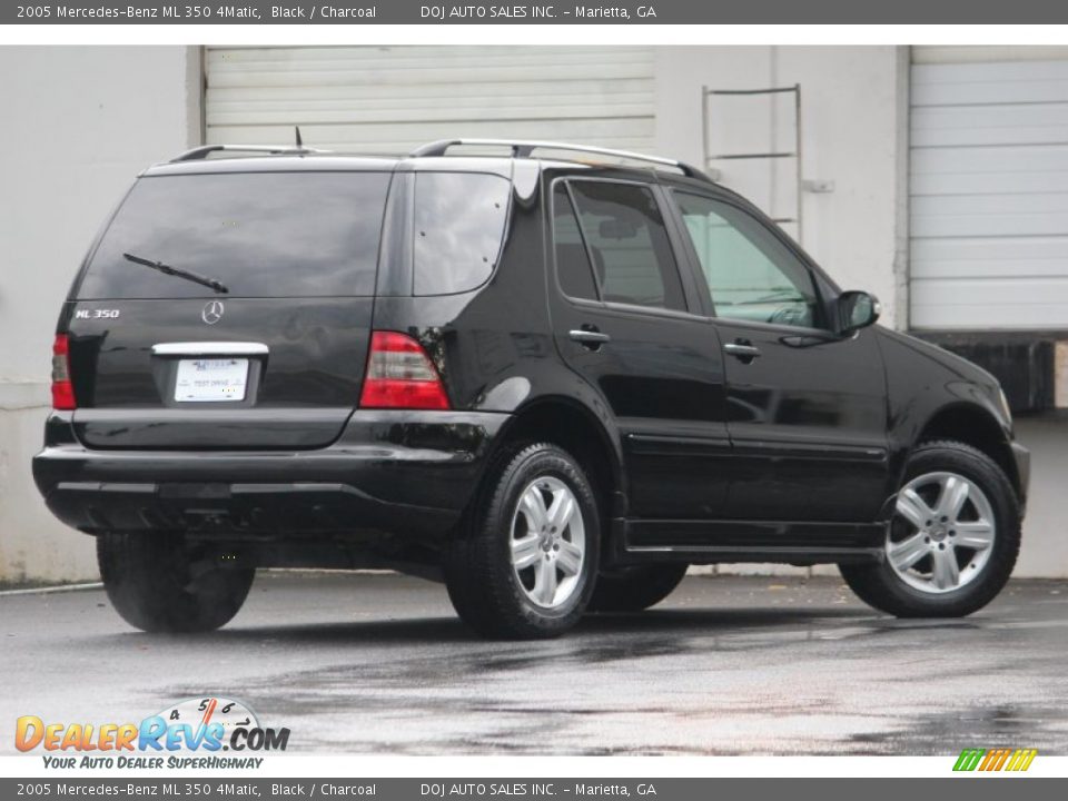 2005 Mercedes-Benz ML 350 4Matic Black / Charcoal Photo #4