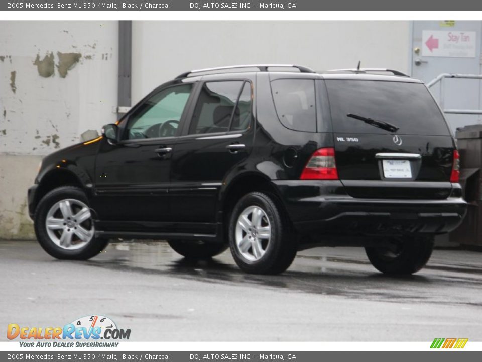 2005 Mercedes-Benz ML 350 4Matic Black / Charcoal Photo #5