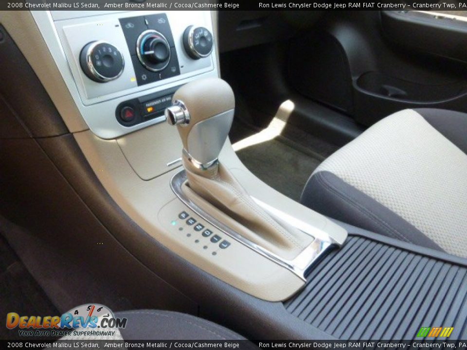 2008 Chevrolet Malibu LS Sedan Amber Bronze Metallic / Cocoa/Cashmere Beige Photo #17