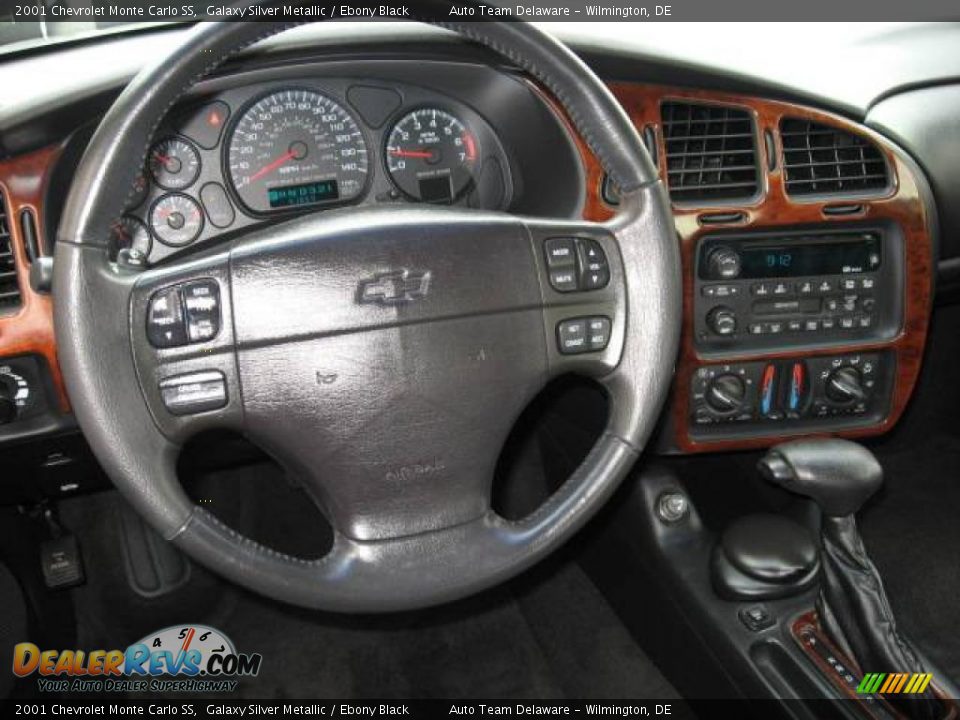 2001 Chevrolet Monte Carlo SS Galaxy Silver Metallic / Ebony Black Photo #10
