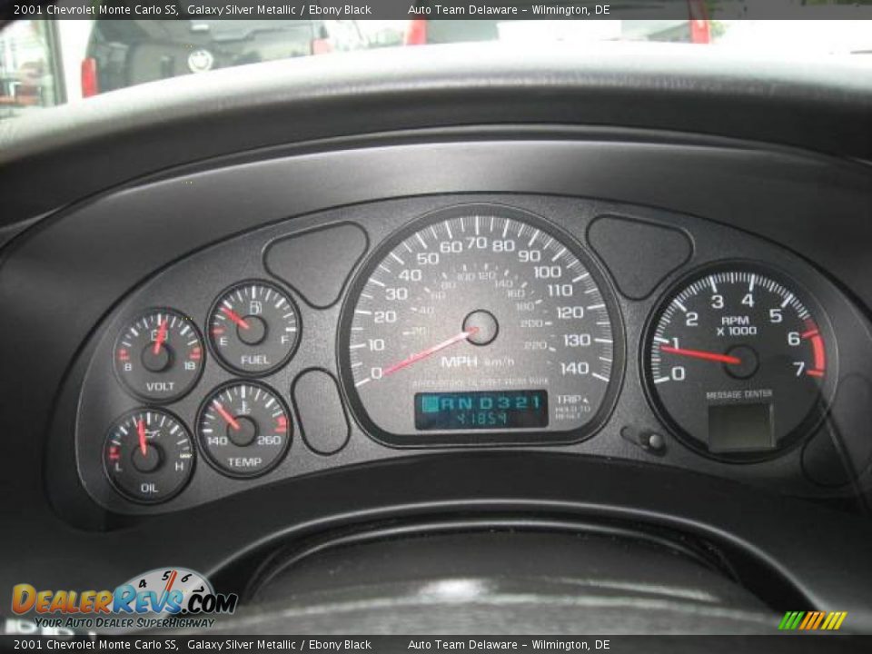 2001 Chevrolet Monte Carlo SS Galaxy Silver Metallic / Ebony Black Photo #16