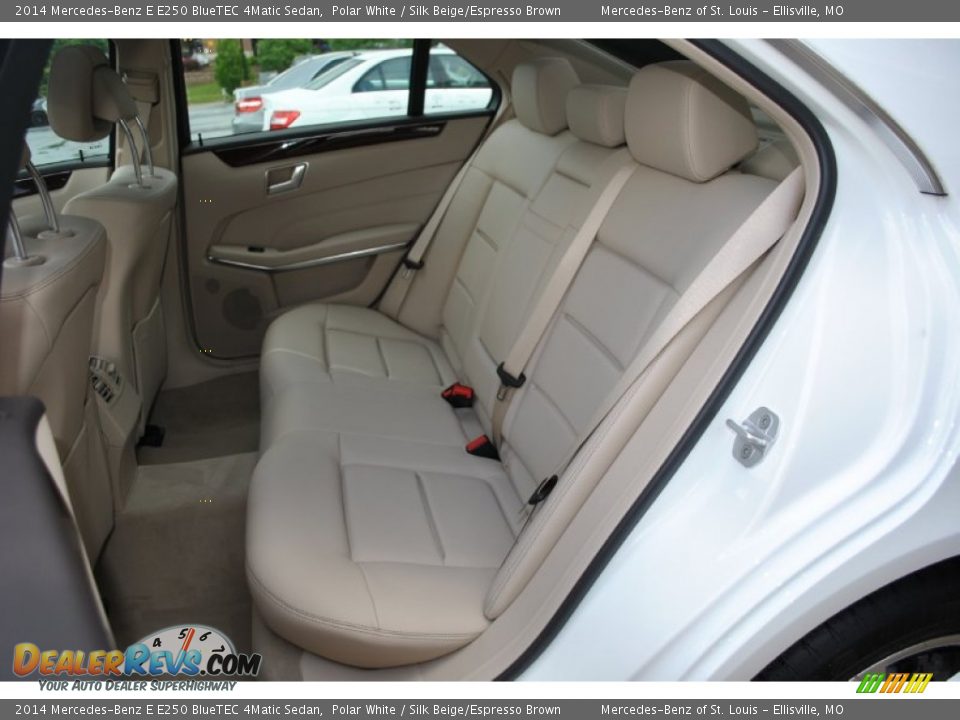 Rear Seat of 2014 Mercedes-Benz E E250 BlueTEC 4Matic Sedan Photo #13