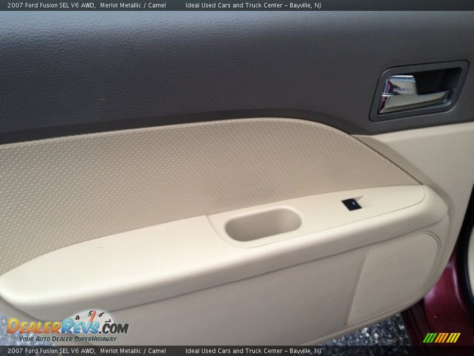 2007 Ford Fusion SEL V6 AWD Merlot Metallic / Camel Photo #19