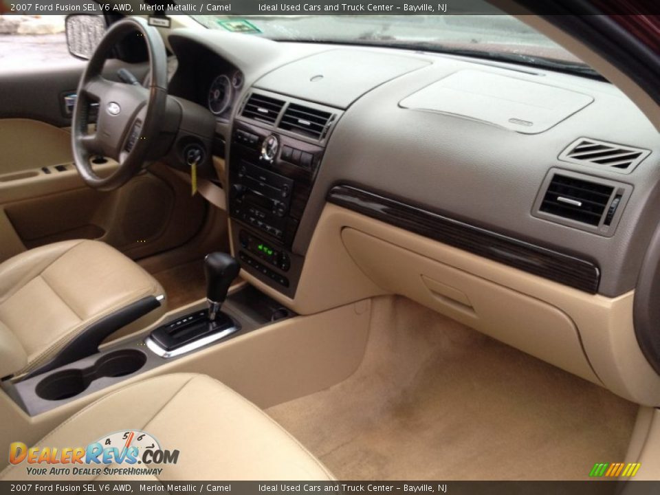 2007 Ford Fusion SEL V6 AWD Merlot Metallic / Camel Photo #27