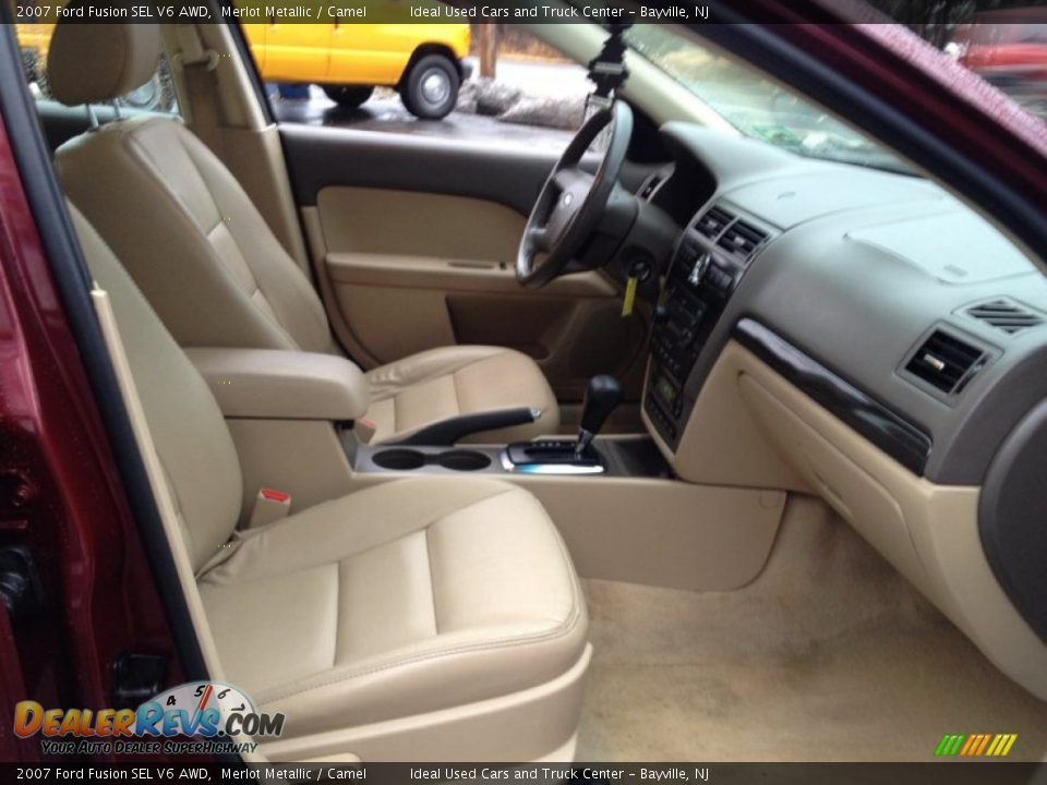 2007 Ford Fusion SEL V6 AWD Merlot Metallic / Camel Photo #28