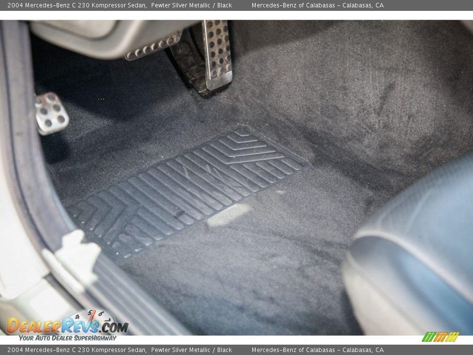 2004 Mercedes-Benz C 230 Kompressor Sedan Pewter Silver Metallic / Black Photo #6