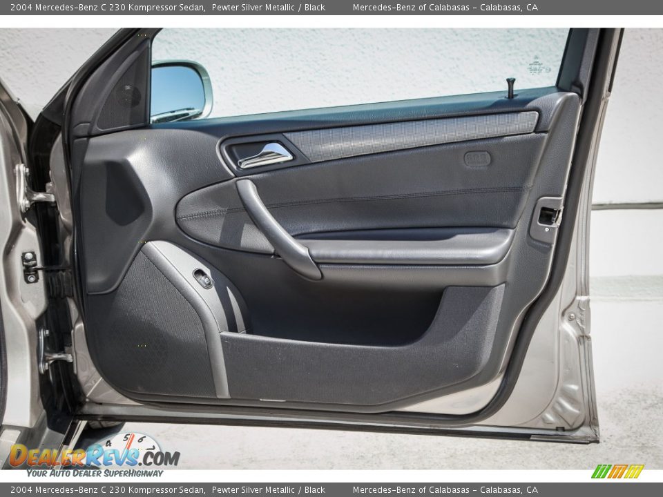 2004 Mercedes-Benz C 230 Kompressor Sedan Pewter Silver Metallic / Black Photo #25