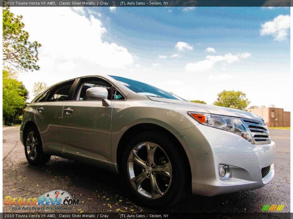 2010 Toyota Venza V6 AWD Classic Silver Metallic / Gray Photo #11
