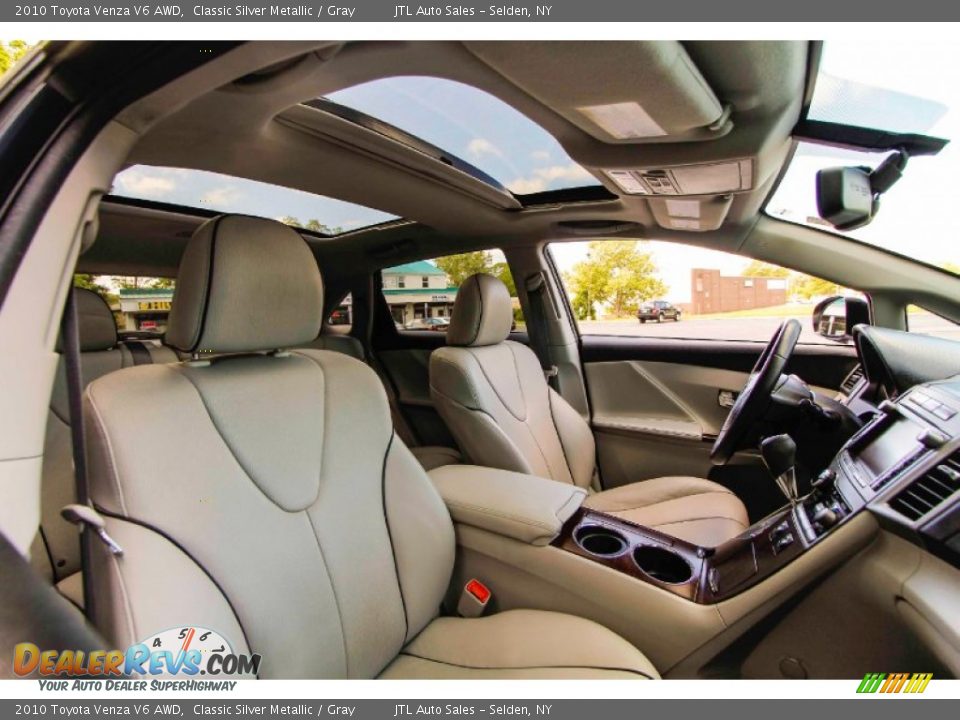 2010 Toyota Venza V6 AWD Classic Silver Metallic / Gray Photo #32
