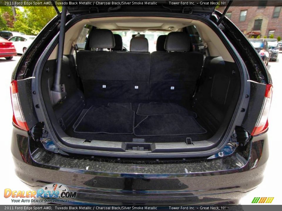 2011 Ford Edge Sport AWD Tuxedo Black Metallic / Charcoal Black/Silver Smoke Metallic Photo #6