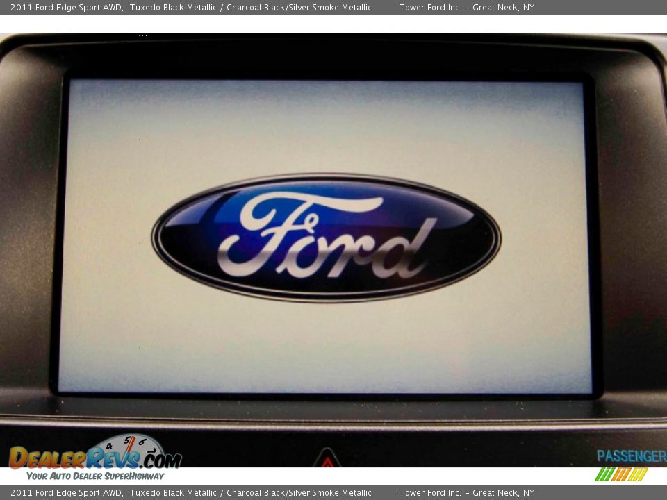 2011 Ford Edge Sport AWD Tuxedo Black Metallic / Charcoal Black/Silver Smoke Metallic Photo #20