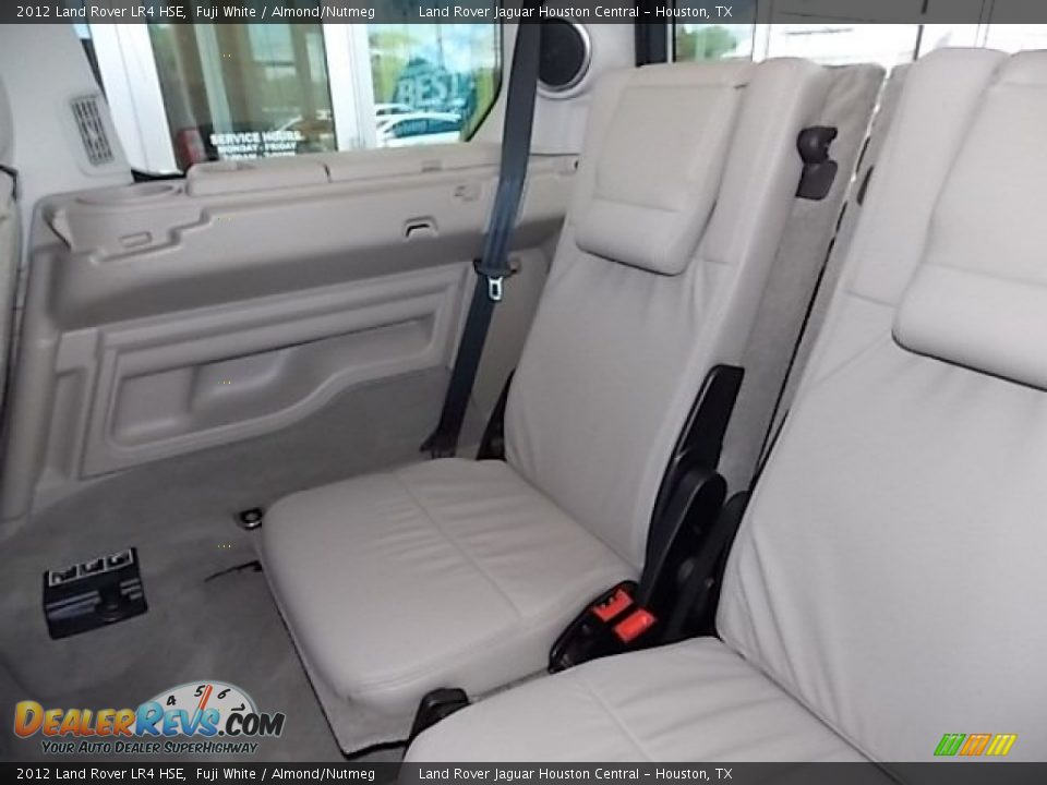 2012 Land Rover LR4 HSE Fuji White / Almond/Nutmeg Photo #31