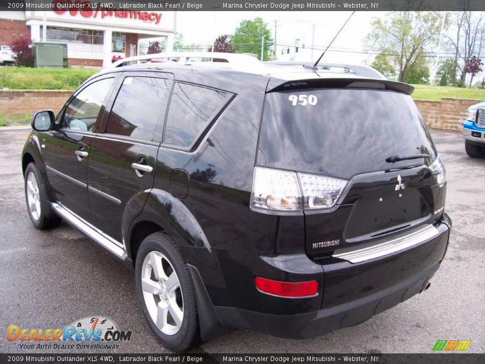 2009 Mitsubishi Outlander XLS 4WD Labrador Black Pearl / Beige Photo #11