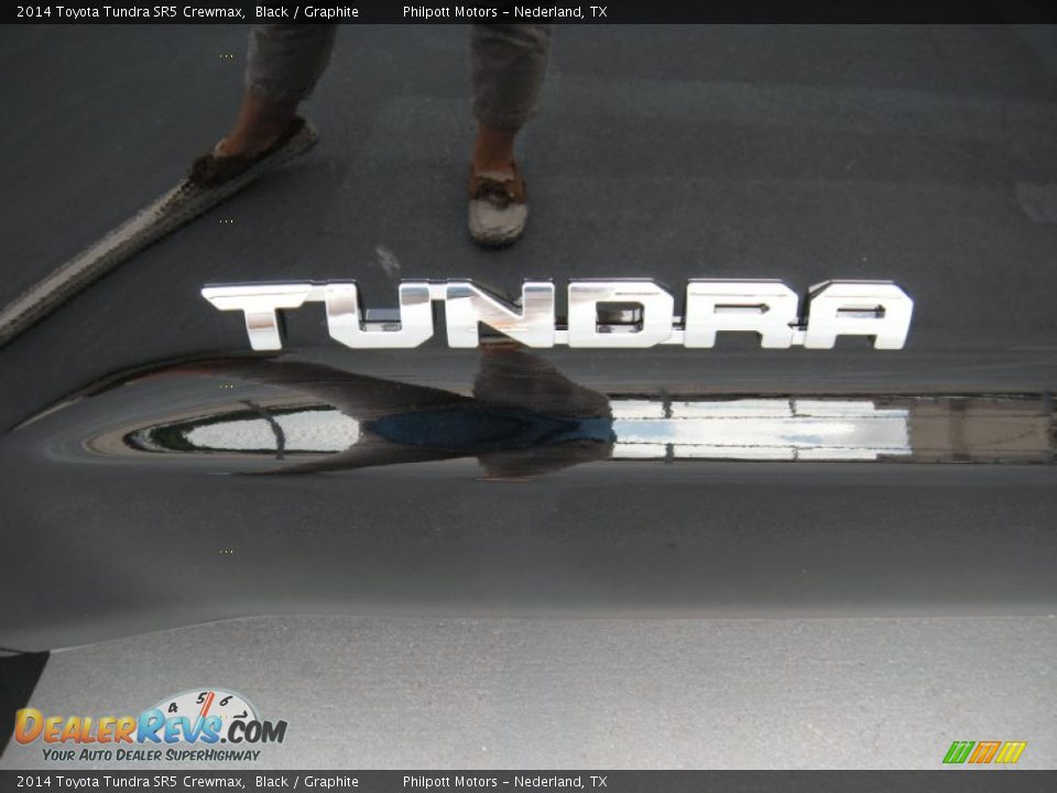 2014 Toyota Tundra SR5 Crewmax Black / Graphite Photo #13