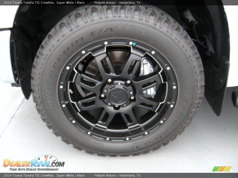 2014 Toyota Tundra TSS CrewMax Super White / Black Photo #11