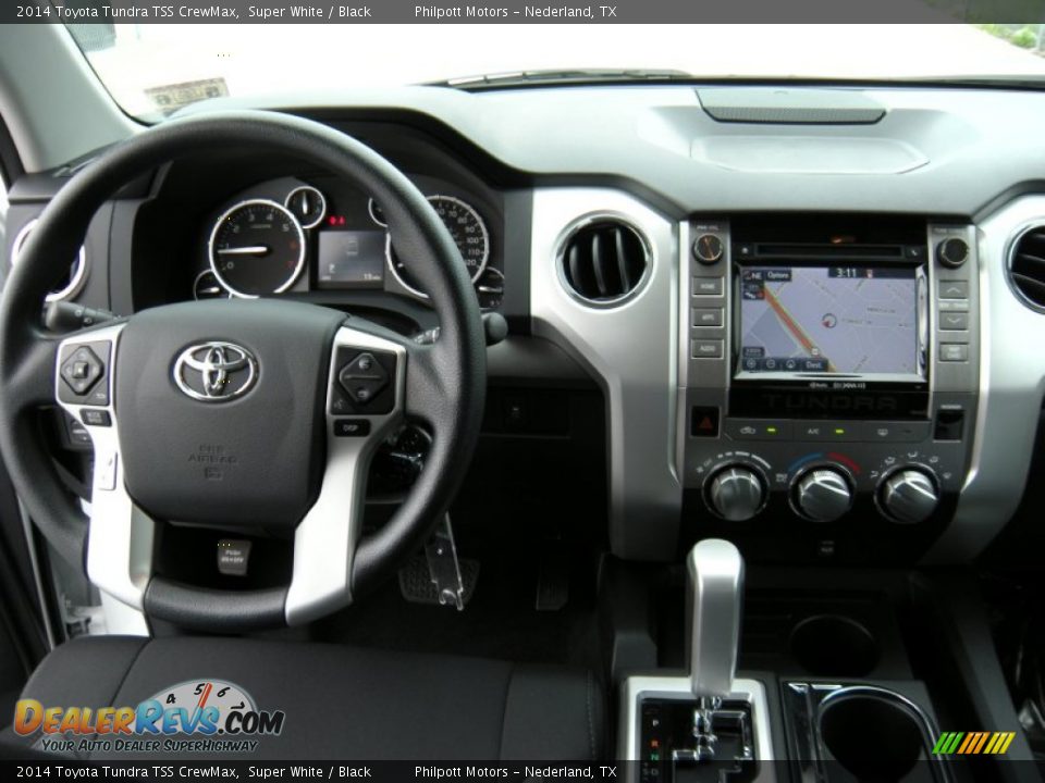 2014 Toyota Tundra TSS CrewMax Super White / Black Photo #27