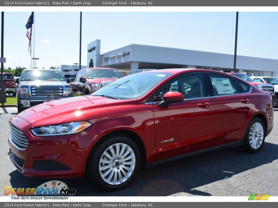 2014 Ford Fusion Hybrid S Ruby Red / Earth Gray Photo #3