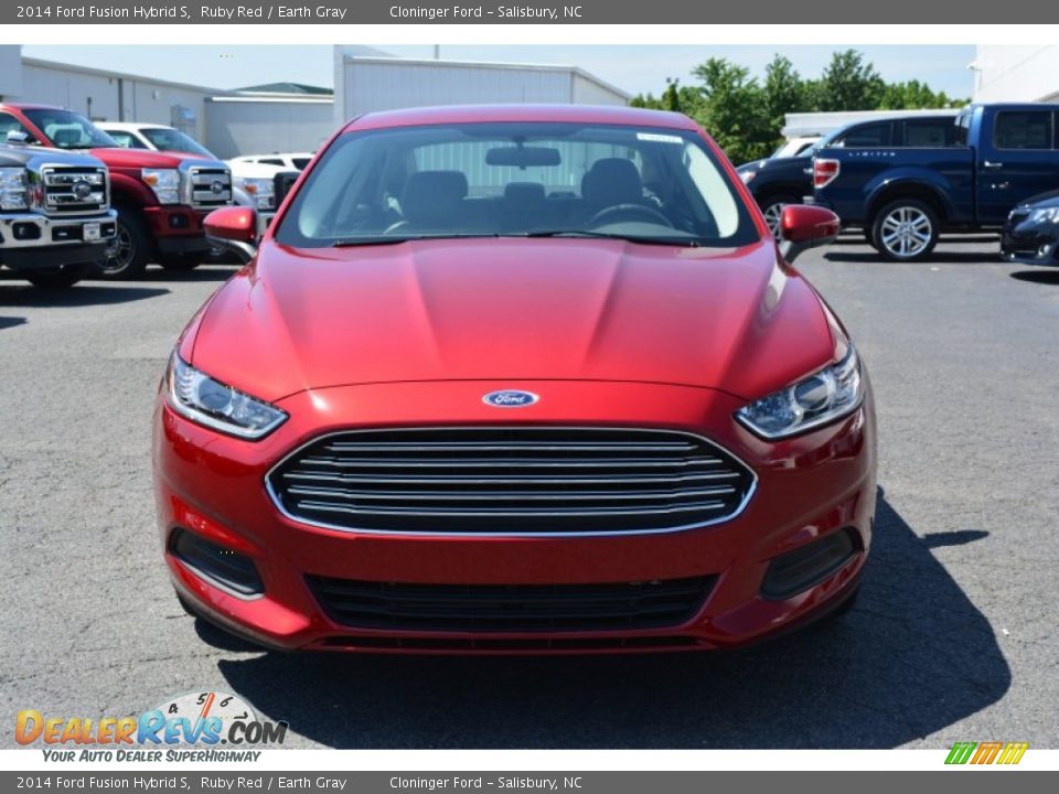 2014 Ford Fusion Hybrid S Ruby Red / Earth Gray Photo #4
