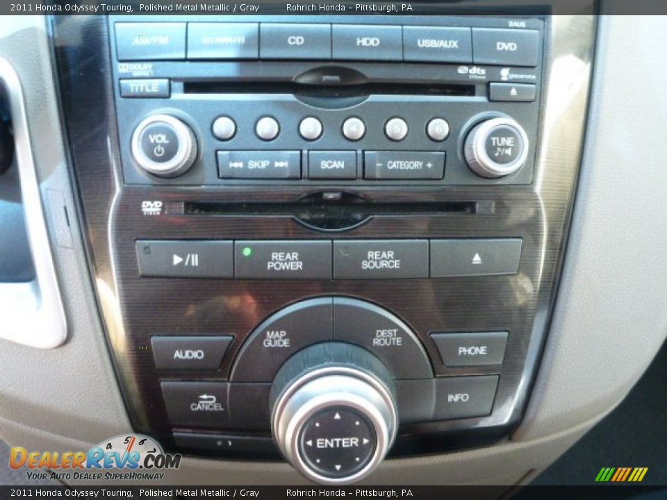 2011 Honda Odyssey Touring Polished Metal Metallic / Gray Photo #24