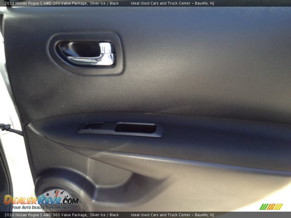 2010 Nissan Rogue S AWD 360 Value Package Silver Ice / Black Photo #12