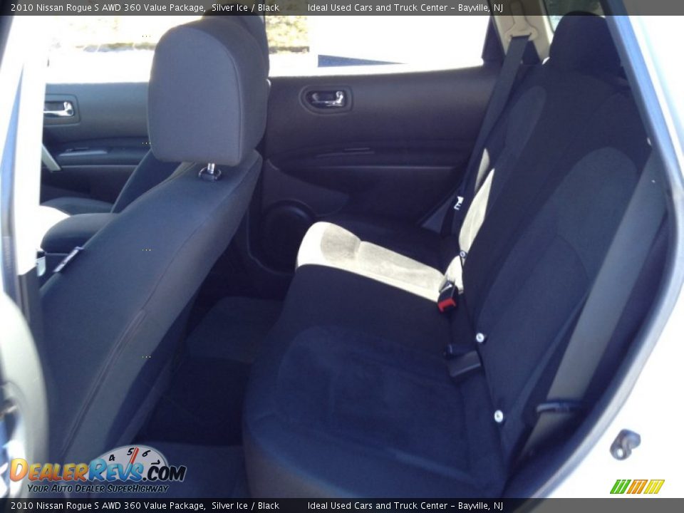2010 Nissan Rogue S AWD 360 Value Package Silver Ice / Black Photo #22