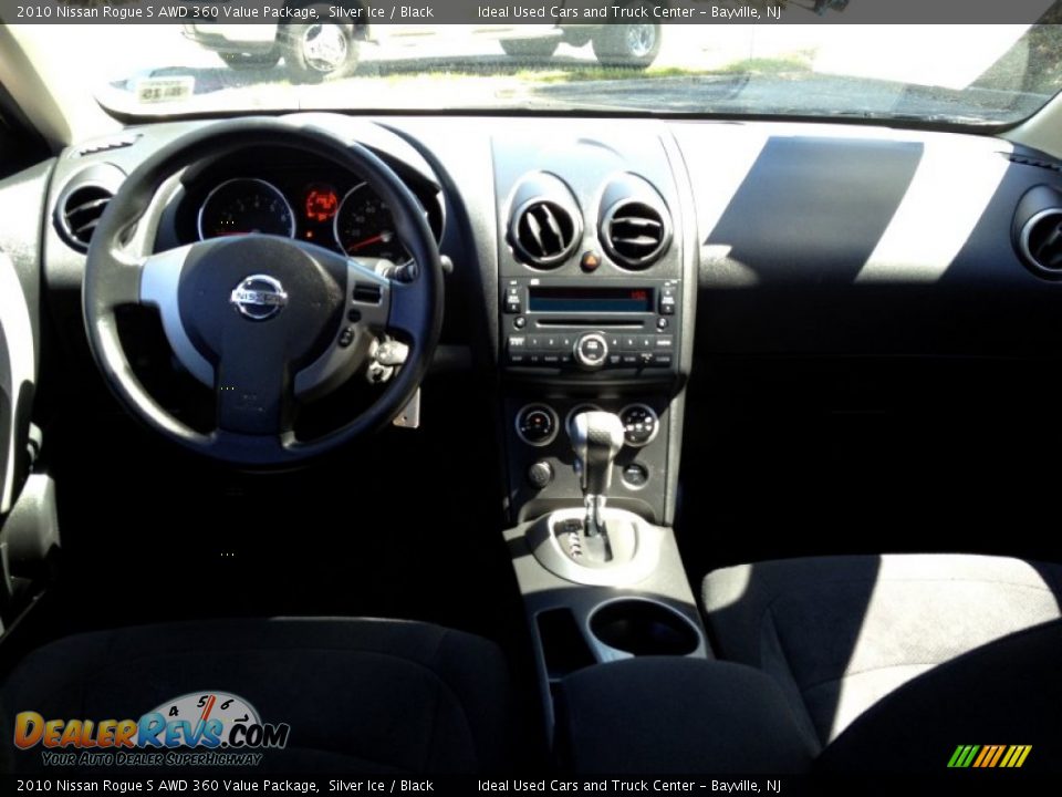 2010 Nissan Rogue S AWD 360 Value Package Silver Ice / Black Photo #23