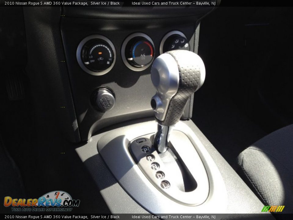 2010 Nissan Rogue S AWD 360 Value Package Silver Ice / Black Photo #28