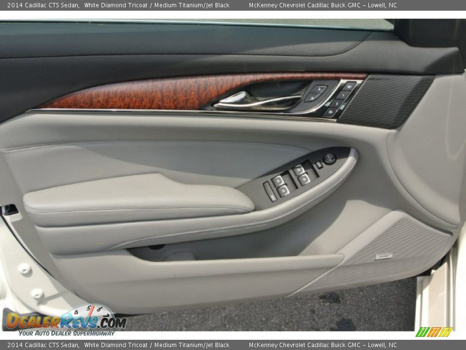 2014 Cadillac CTS Sedan White Diamond Tricoat / Medium Titanium/Jet Black Photo #9