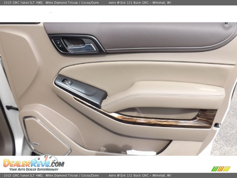 2015 GMC Yukon SLT 4WD White Diamond Tricoat / Cocoa/Dune Photo #8