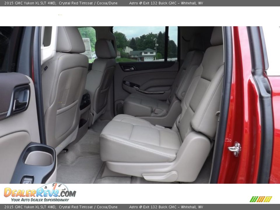 Rear Seat of 2015 GMC Yukon XL SLT 4WD Photo #10