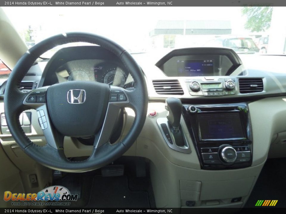 2014 Honda Odyssey EX-L White Diamond Pearl / Beige Photo #15