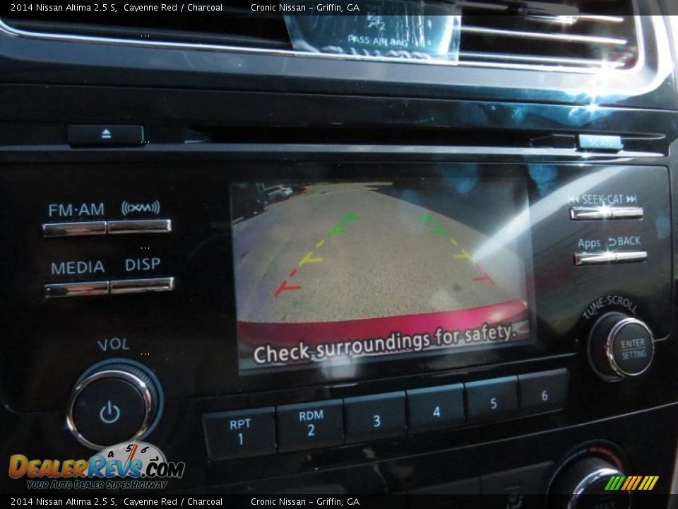 2014 Nissan Altima 2.5 S Cayenne Red / Charcoal Photo #15