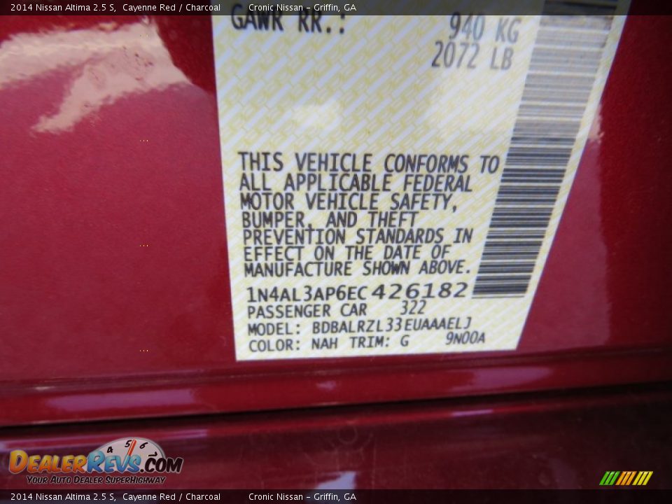 2014 Nissan Altima 2.5 S Cayenne Red / Charcoal Photo #17