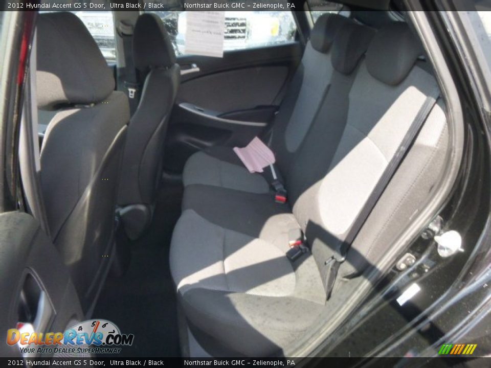 2012 Hyundai Accent GS 5 Door Ultra Black / Black Photo #12