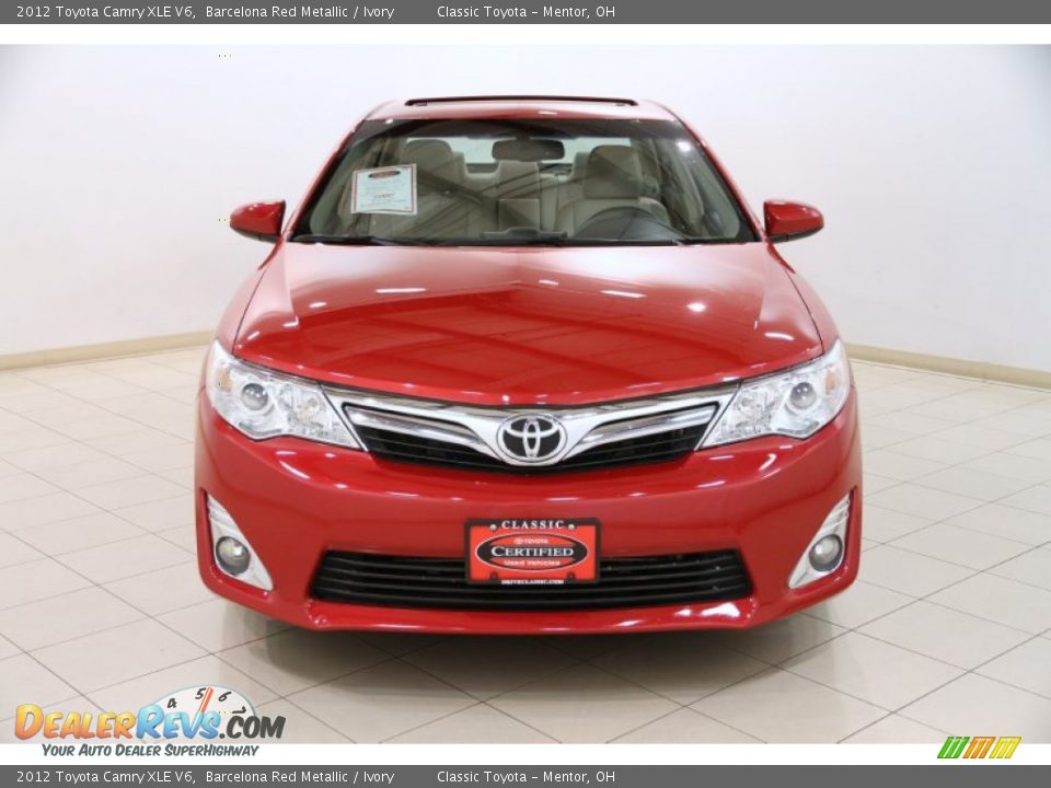 2012 Toyota Camry XLE V6 Barcelona Red Metallic / Ivory Photo #2
