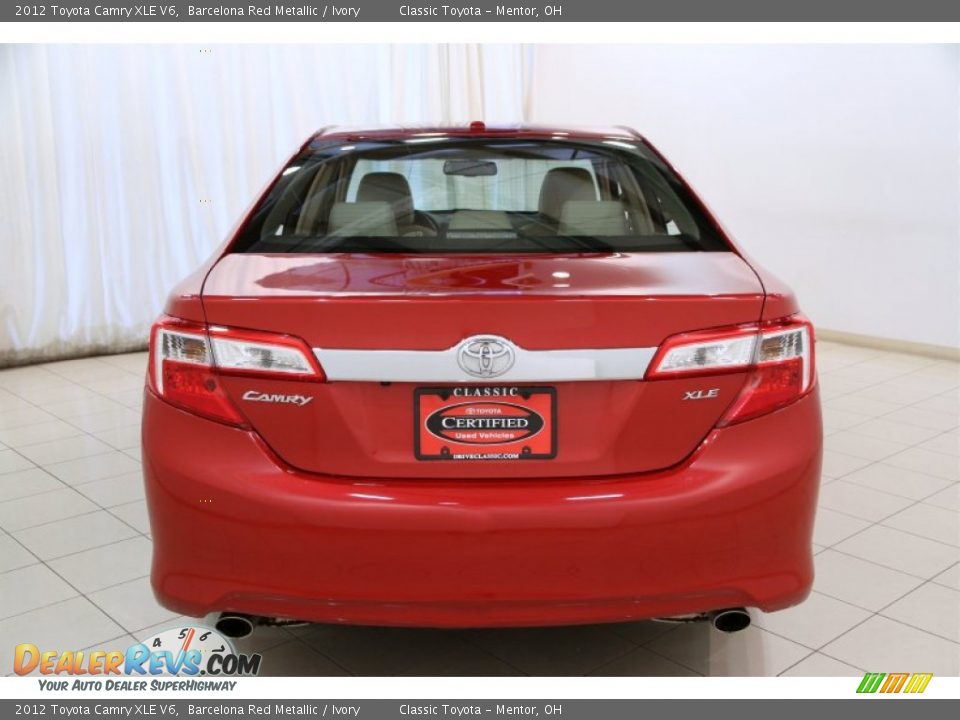 2012 Toyota Camry XLE V6 Barcelona Red Metallic / Ivory Photo #17