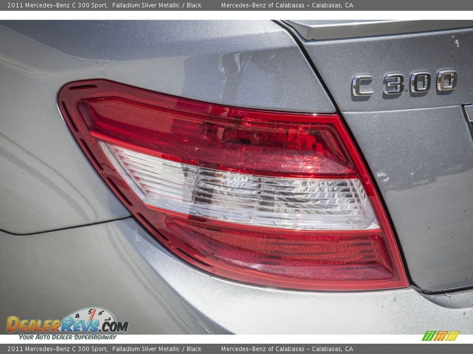 2011 Mercedes-Benz C 300 Sport Palladium Silver Metallic / Black Photo #29